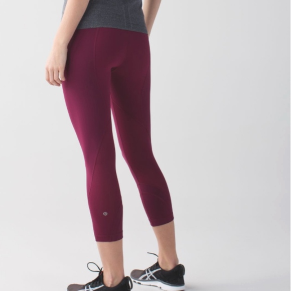 Lululemon Run Inspire Crop II (mesh) - Picture 3 of 8